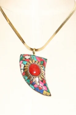 Collana chocker corno mosaico multicolor/rosso