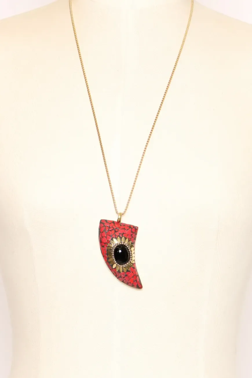 Collana corno con mosaico rosso/nero