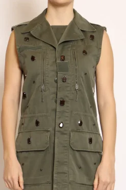 Gilet con applicazioni militare