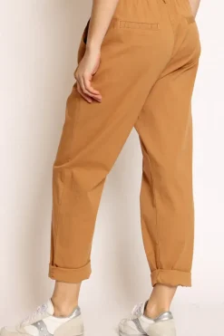 Pantalone lola c/pinces ed elastico dietro caramel