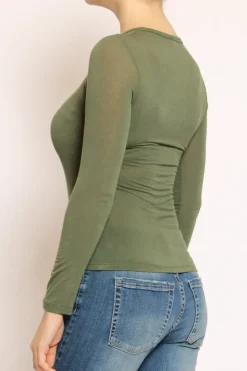 T-shirt elasticizzata misto seta militare